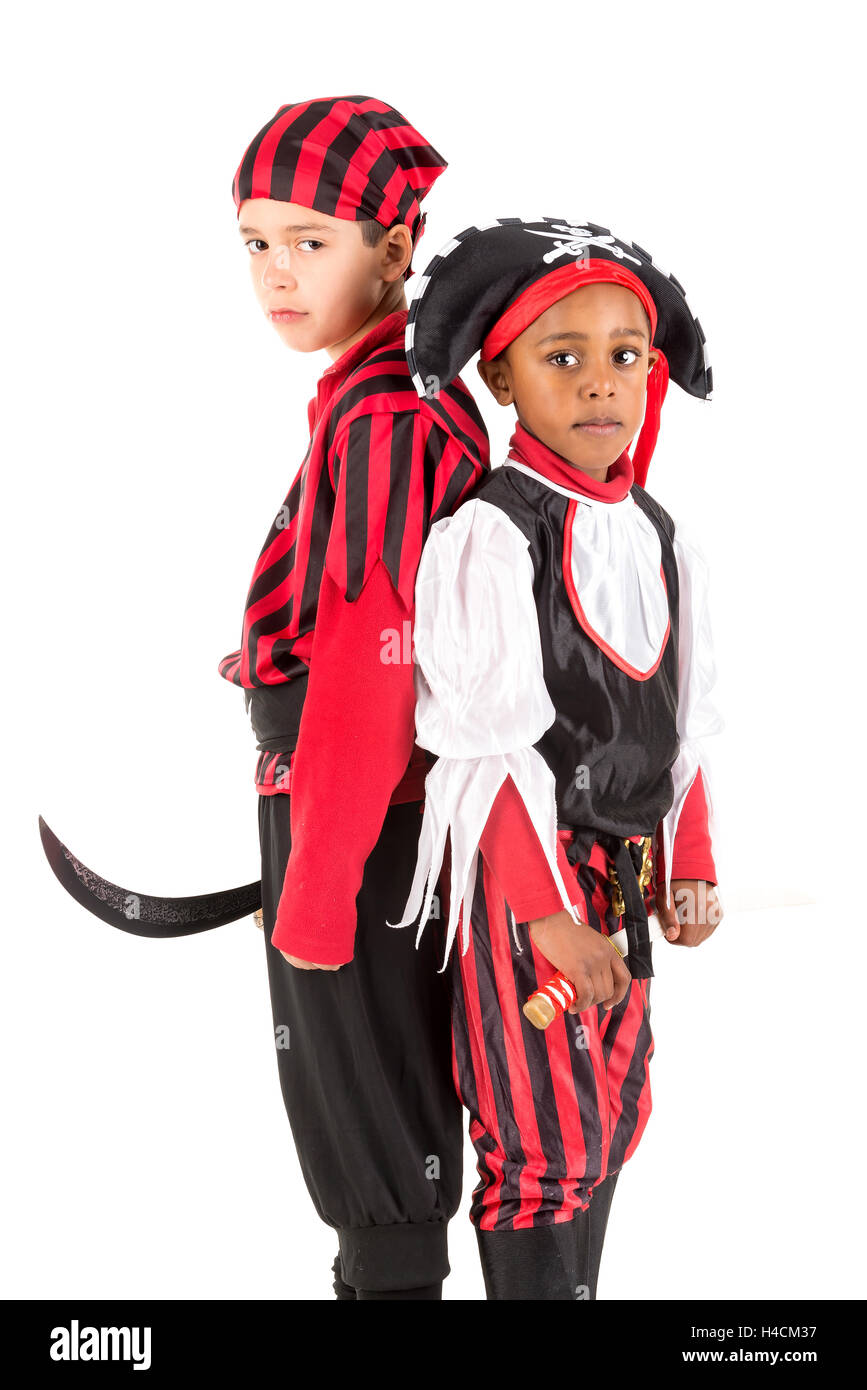 Les jeunes garçons en costumes pirate pour Halloween Banque D'Images