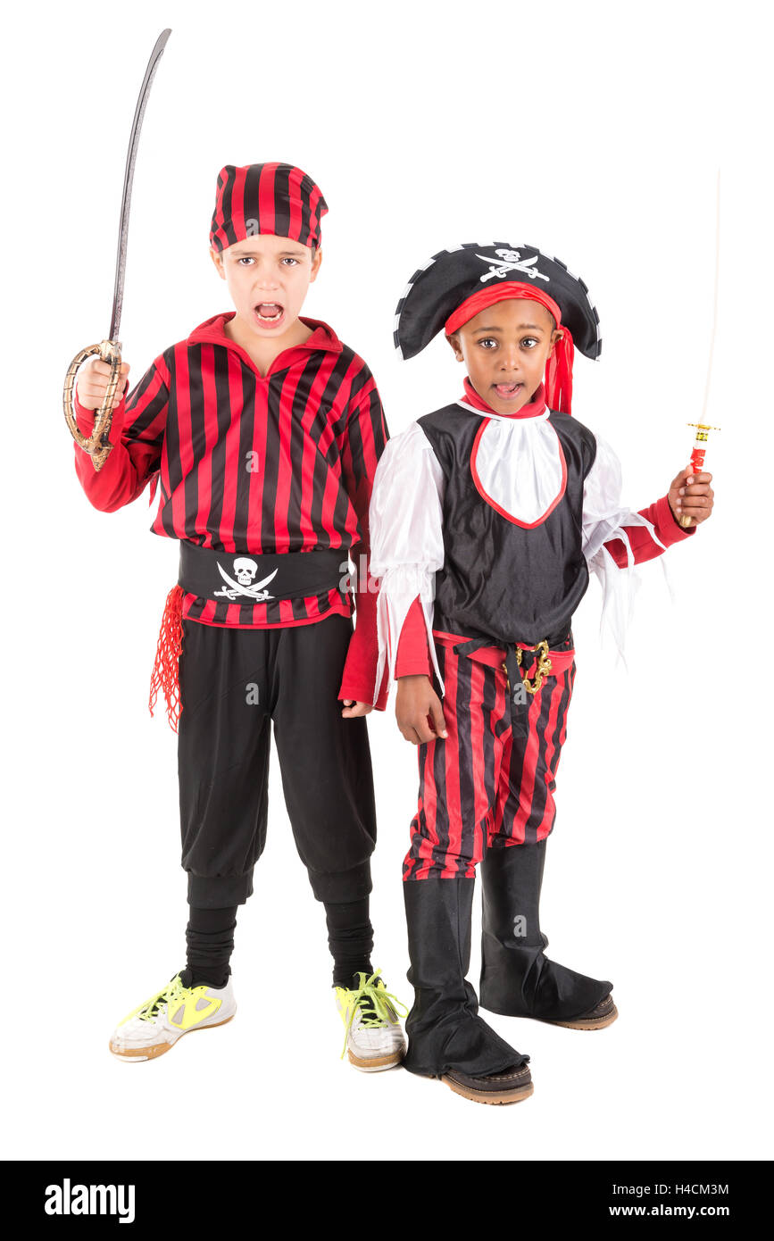 Les jeunes garçons en costumes pirate pour Halloween Banque D'Images