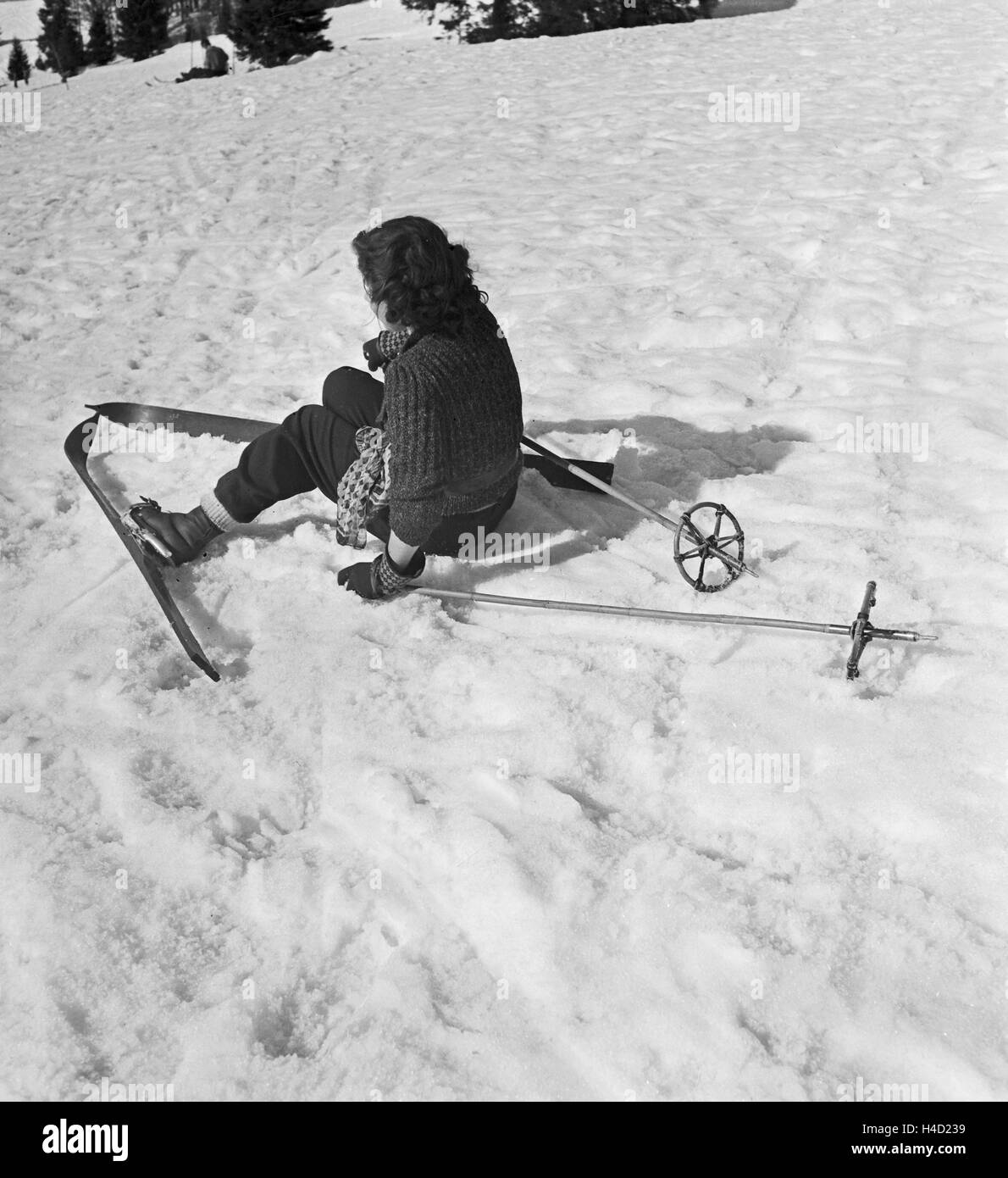 Skigebiet am Feldberg im Schwarzwald, Deutsches Reich 1930er Jahre. Région de ski au Mont Feldberg en Forêt-Noire, Allemagne 1930. Banque D'Images