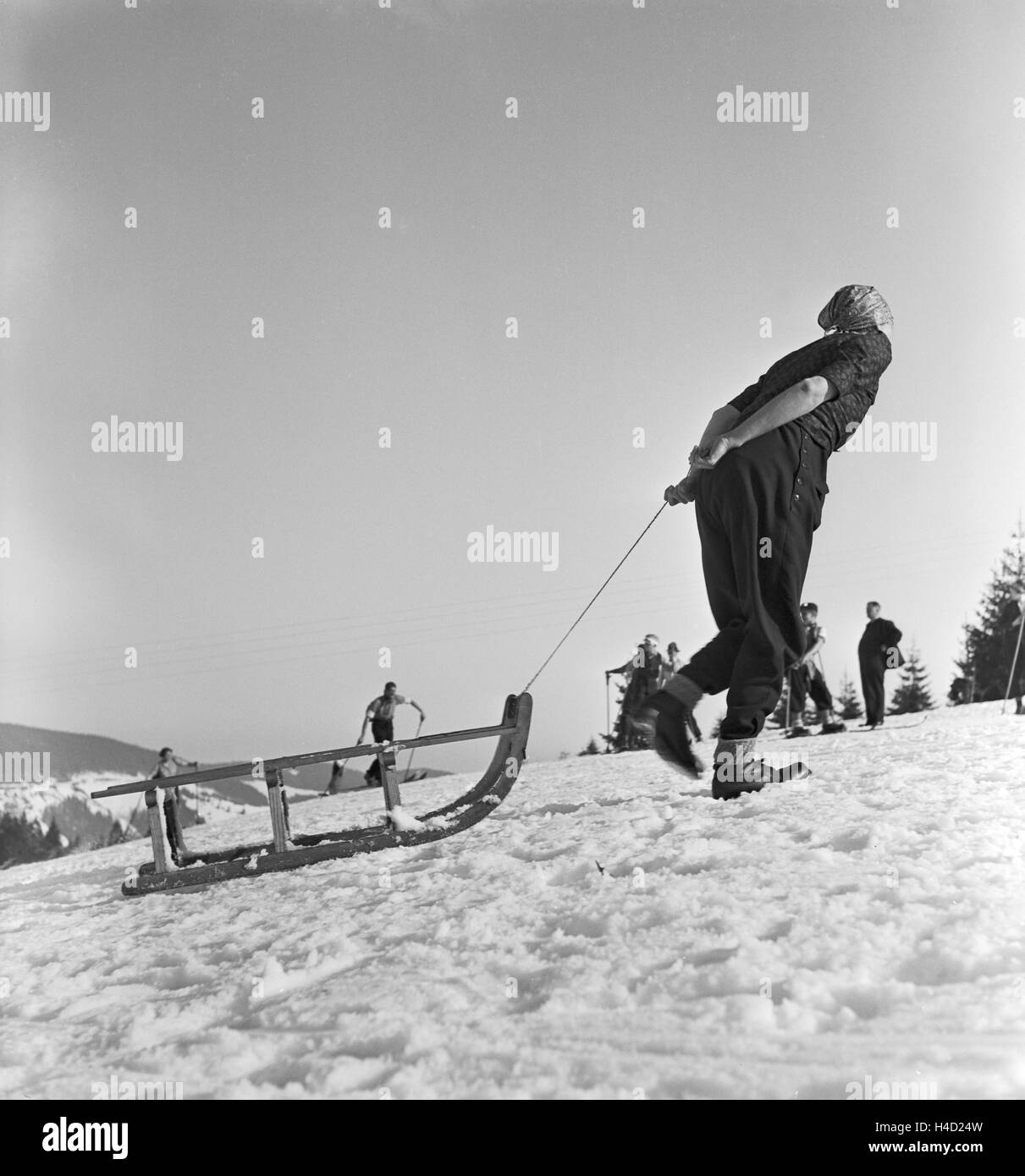 Skigebiet am Feldberg im Schwarzwald, Deutsches Reich 1930er Jahre. Région de ski au Mont Feldberg en Forêt-Noire, Allemagne 1930. Banque D'Images