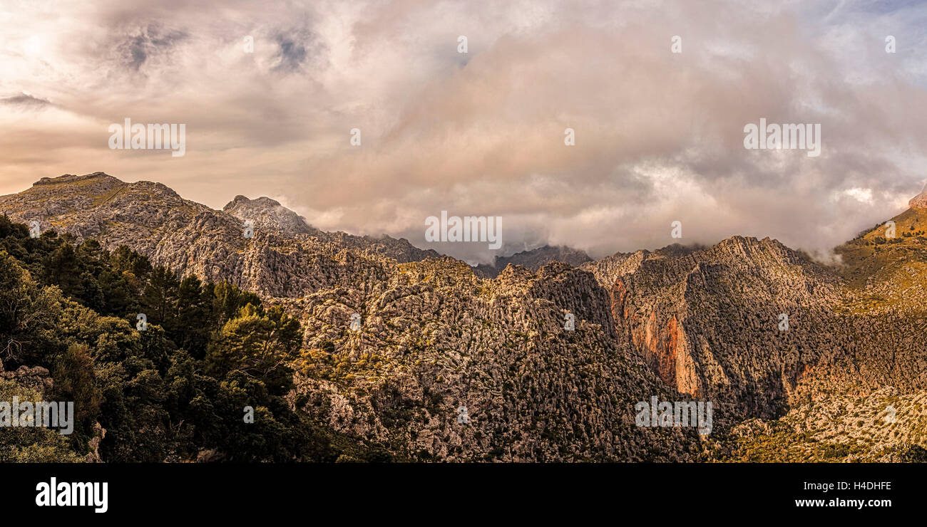 Cova des Mirador de s'Entreforc, vue, Espagne, Majorque, Îles Baléares, îles Baléares, Décor Banque D'Images