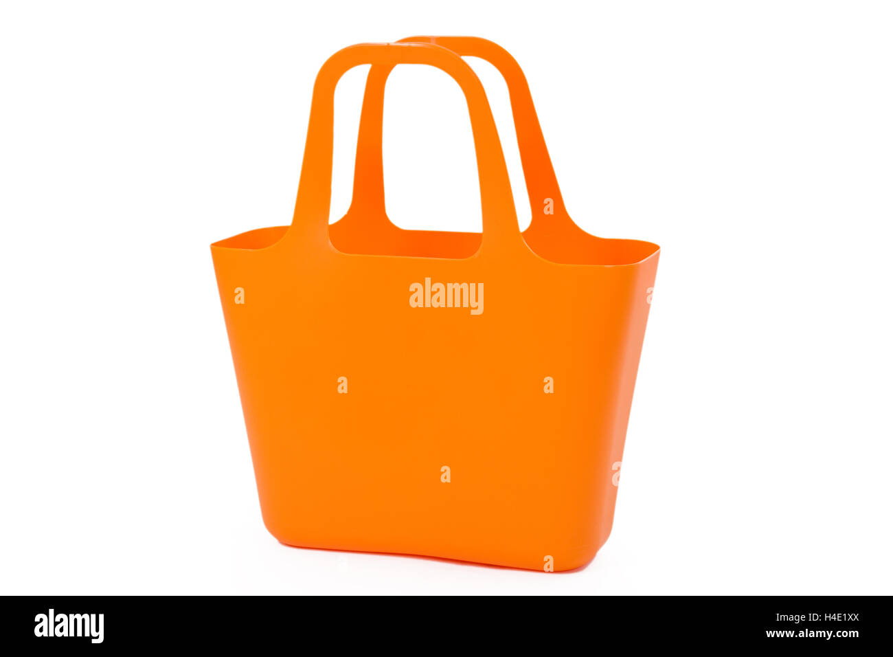 Grand panier. Isolé sur fond blanc. Banque D'Images