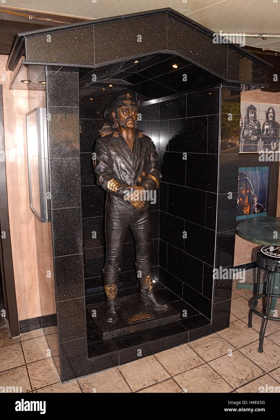 Lemmy Kilmister de Motorhead Memorial Statue dévoiler au Rainbow Bar and Grill, le 24 août 2016 le 24 août 2016. Banque D'Images