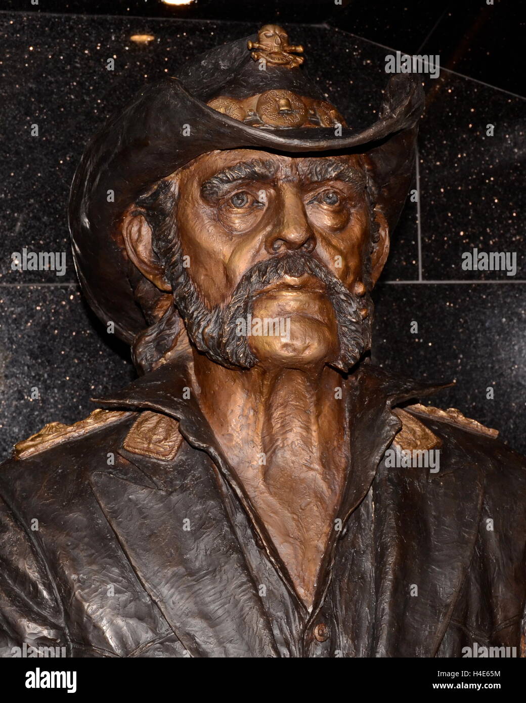 Lemmy Kilmister de Motorhead Memorial Statue dévoiler au Rainbow Bar and Grill, le 24 août 2016 le 24 août 2016. Banque D'Images