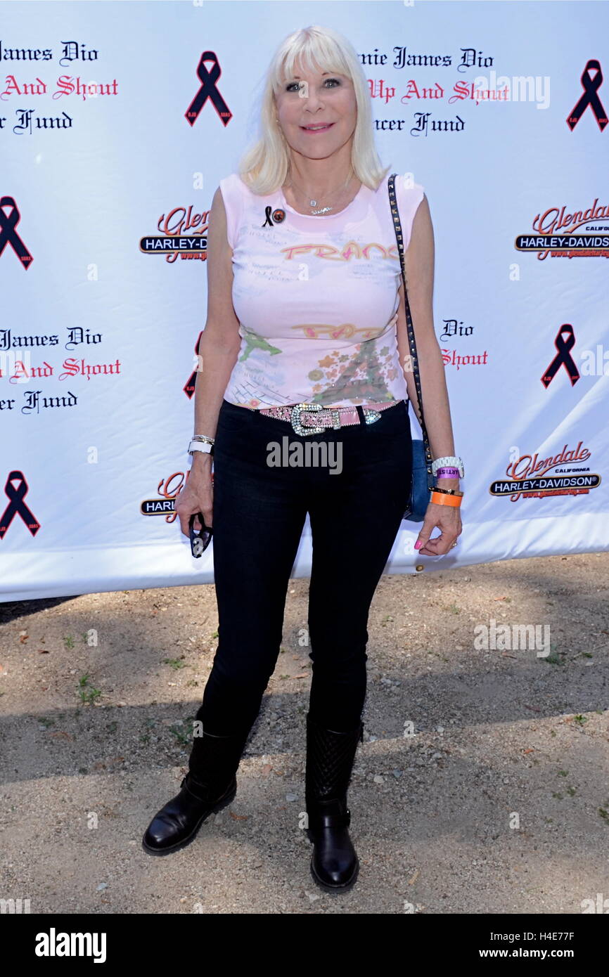 Wendy Dio au 'Ssur d'Anarchie' Inscrivez-vous le 2e Rapport annuel 'Ride pour Ronnie' pour l'oid Cancer Fund à Harley Davidson de Glendale à Glendale en Californie le 22 mai 2016 Banque D'Images