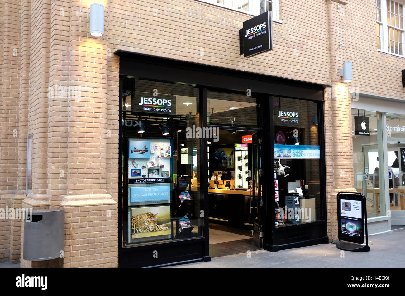 Jessops photographic magasin de vente dans la ville de Canterbury whitefriars East Kent uk octobre 2016 Banque D'Images
