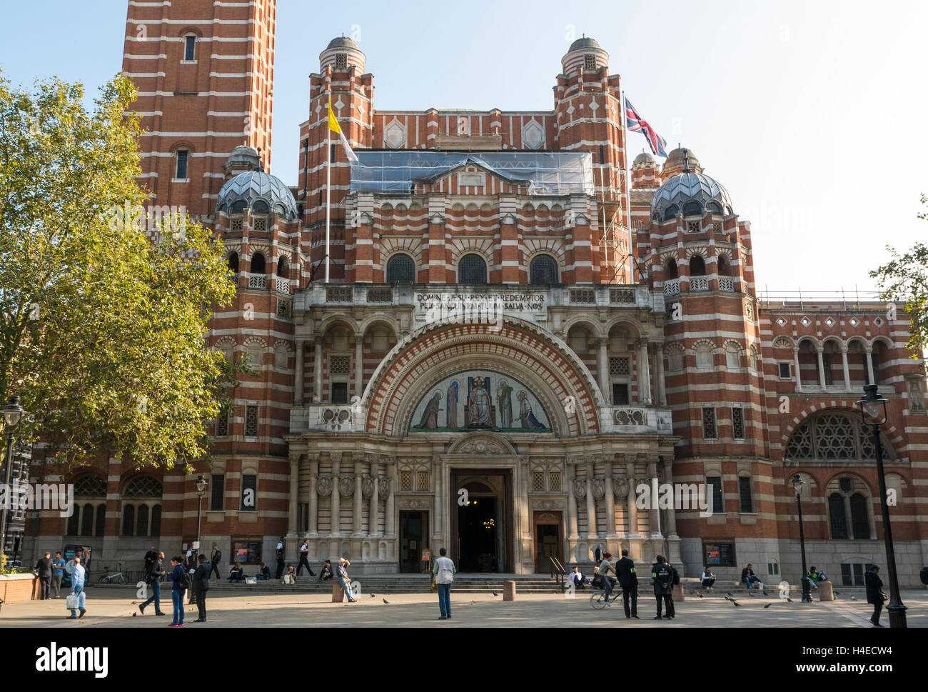 Bâtiment extérieur de la cathédrale de Westminster sur Francis Street, London UK. Banque D'Images