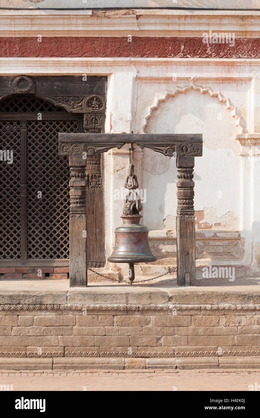 L'ancienne cloche, Durbar Square, Bhaktapur, Népal Banque D'Images