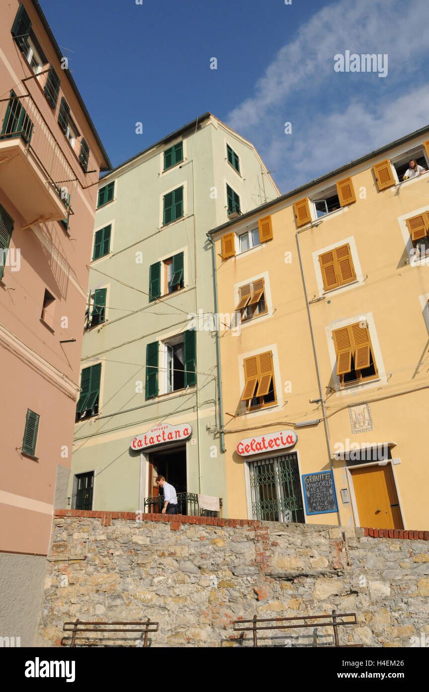 Une gelateria boutique dans la vieille ville de Boccadasse Banque D'Images