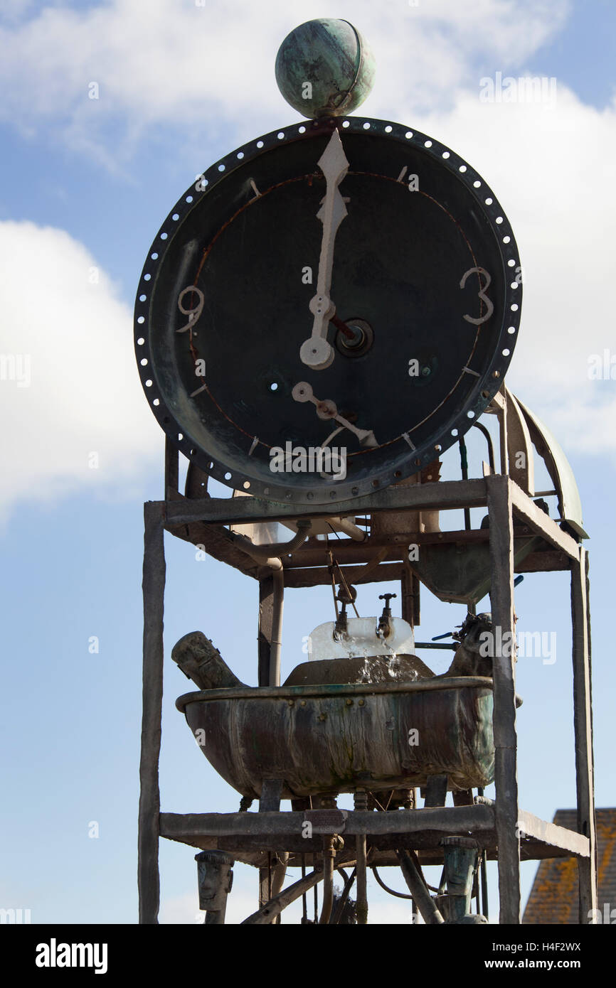 Ville de Southwold, en Angleterre. Vue pittoresque de Tim Hunkin's Horloge à eau, sur Southwold Pier. Banque D'Images