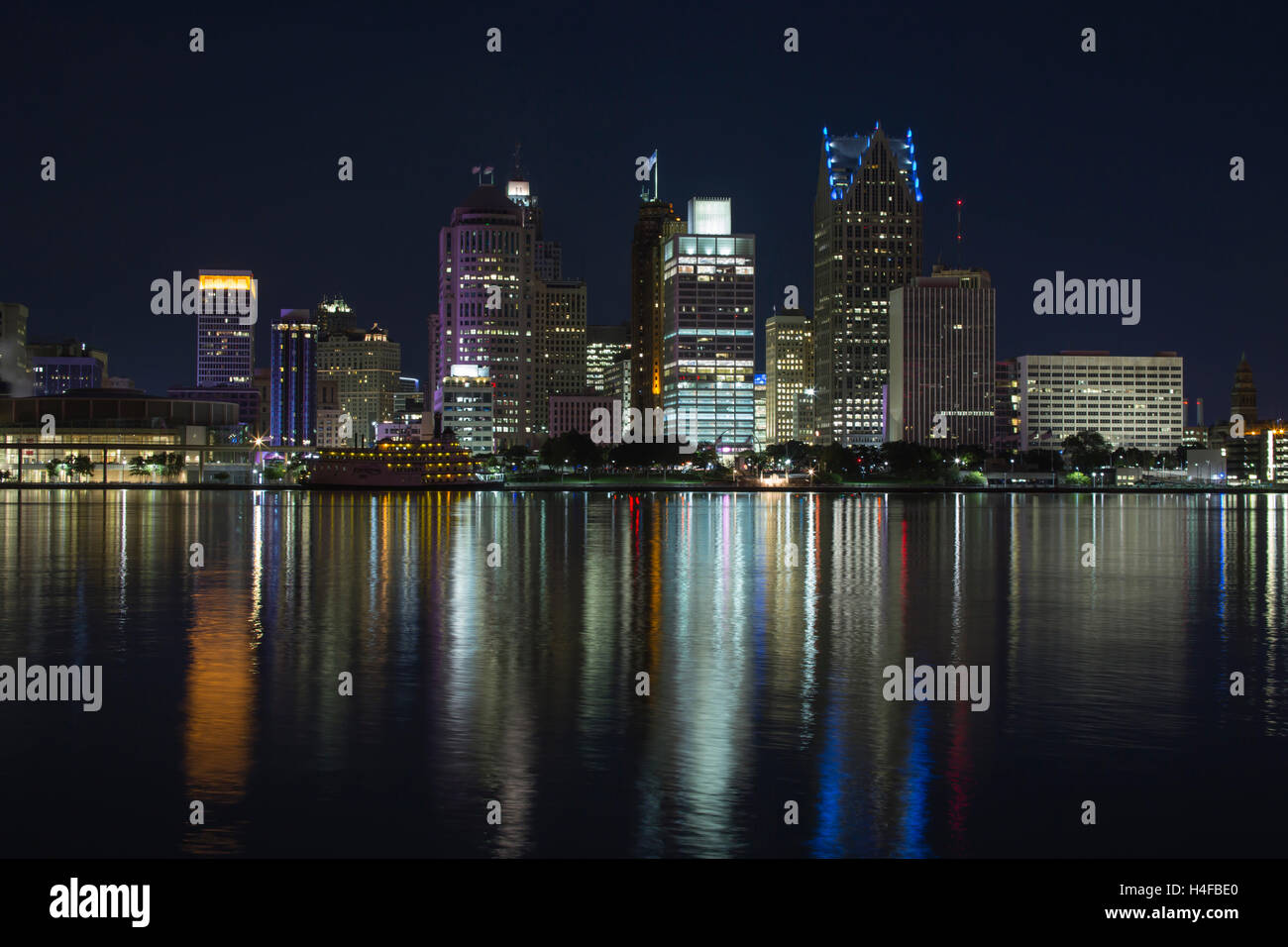 Le CENTRE-VILLE RIVIÈRE DETROIT DETROIT MICHIGAN USA Banque D'Images