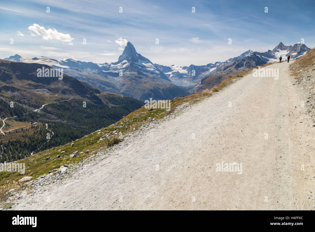 Sentier en face de la Matterhorn, Zermatt, Suisse. Banque D'Images