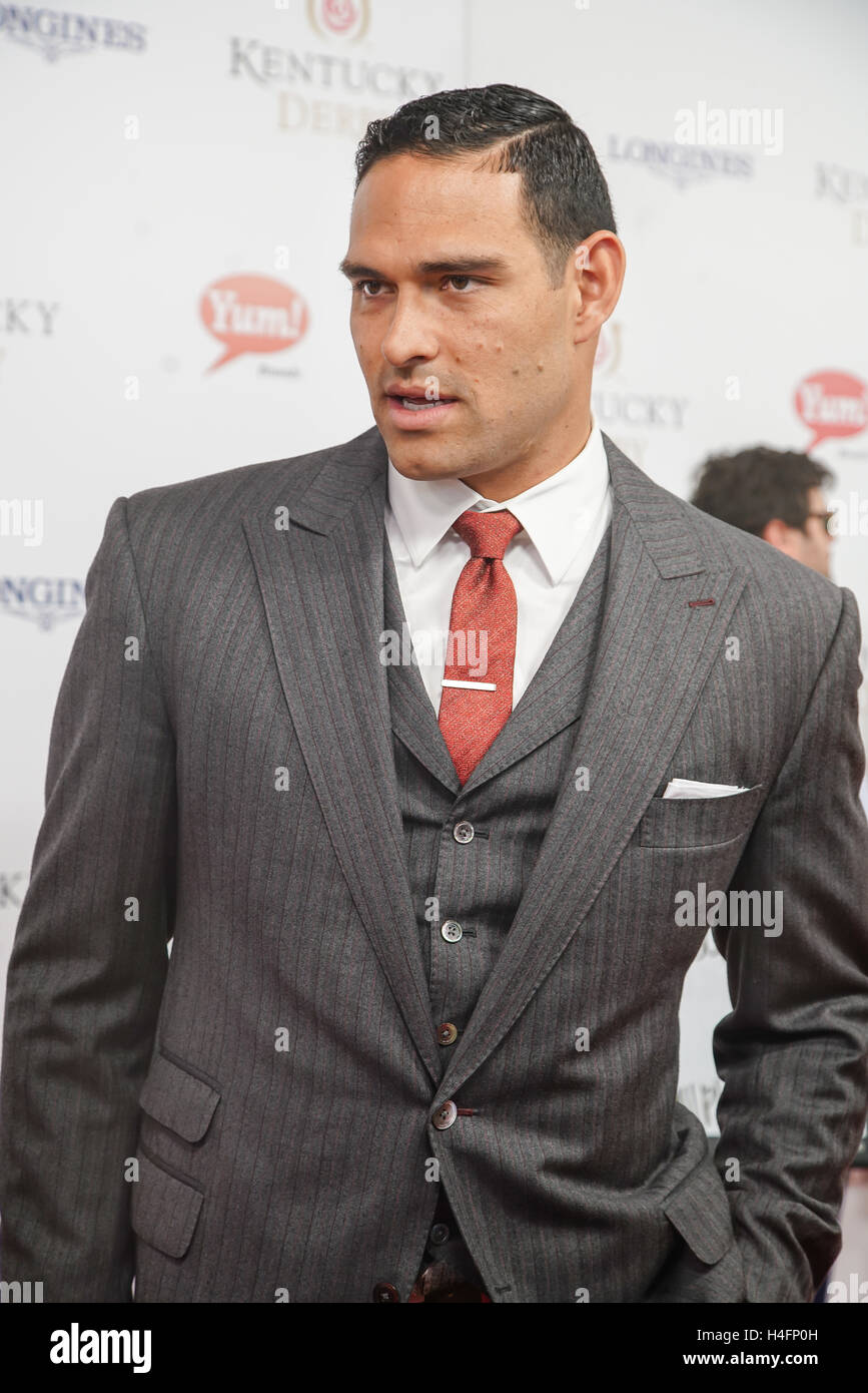 Mak Sanchez, Denver Broncos Quarterback sur le tapis rouge. Banque D'Images