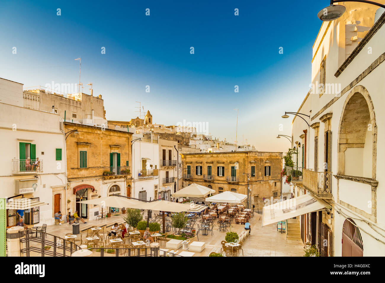 Bâtiments anciens à Ostuni, la Ville Blanche Banque D'Images