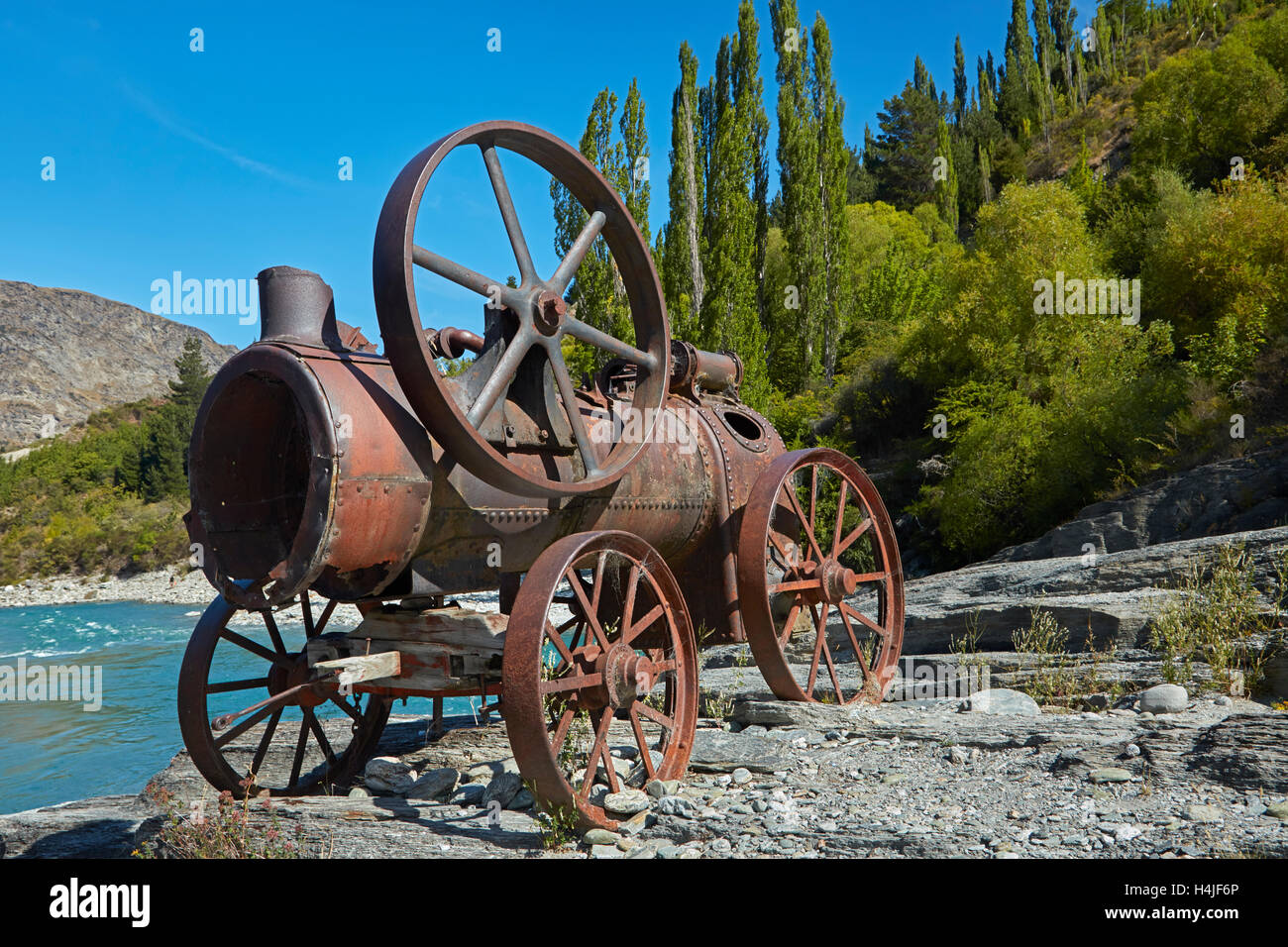 Relique historique à partir de la ruée vers l'or, la rivière Shotover, Queenstown, Otago, île du Sud, Nouvelle-Zélande Banque D'Images