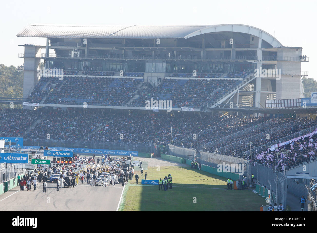 Hockenheim, Allemagne. 16 Oct, 2016. Sport Automobile : course DTM Hockenheim, Saison 2016 - 9. Cas d'Hockenheim, GER/dpa/Alamy Live News Banque D'Images