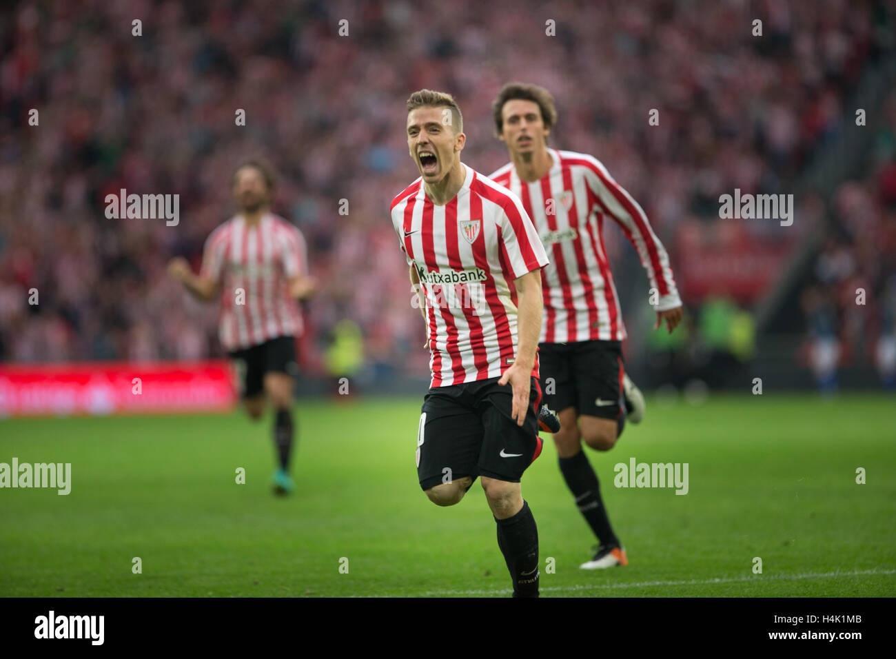 Jour de match 8 match de la Liga Santander la saison 2016-2017 entre l'Athletic Club Bilbao et Real Sociedad FC stade San Mames a joué le dimanche 16 octobre 2016.Bilbao Espagne Banque D'Images