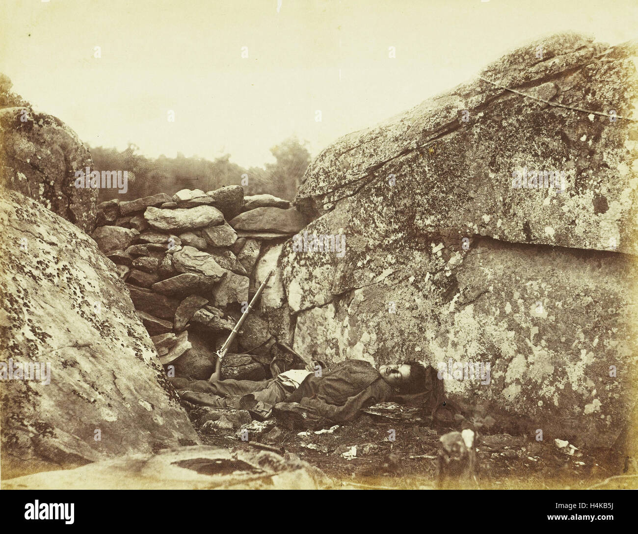 Cadavre d'un sniper de l'armée du sud, Alexander Gardner, 1863 Banque D'Images