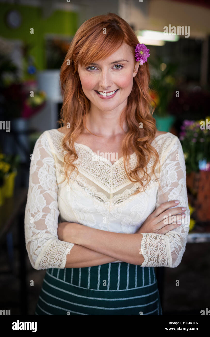 Portrait of female florist smiling Banque D'Images Portrait of female florist smiling Banque D'Images
