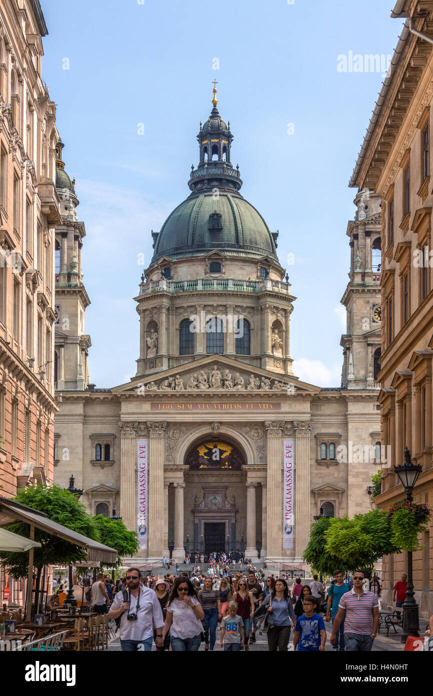 La basilique Saint-Étienne est une basilique catholique romaine à Budapest, Hongrie. Nommé en l'honneur de Stephen, le premier roi de Hongrie Banque D'Images