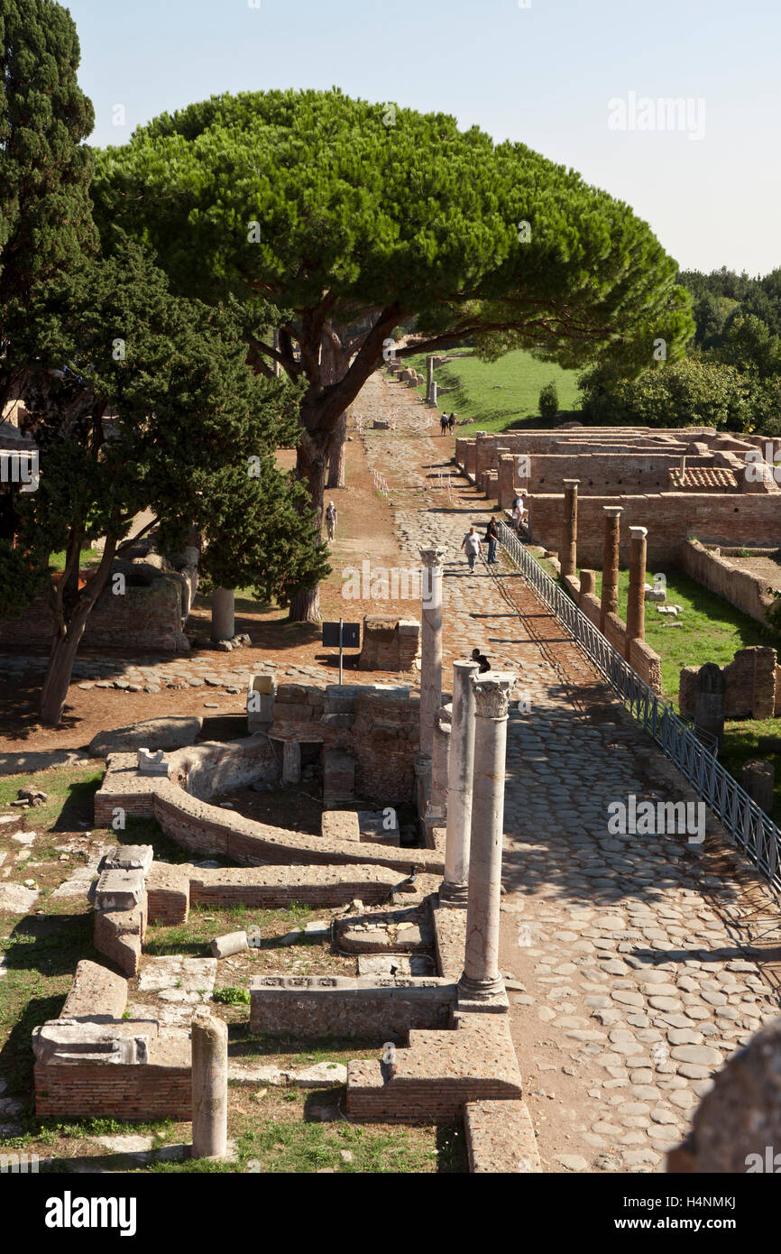 Ruines de l'ancien port d'Ostie, près de Rome.L'Italie Photo Stock - Alamy