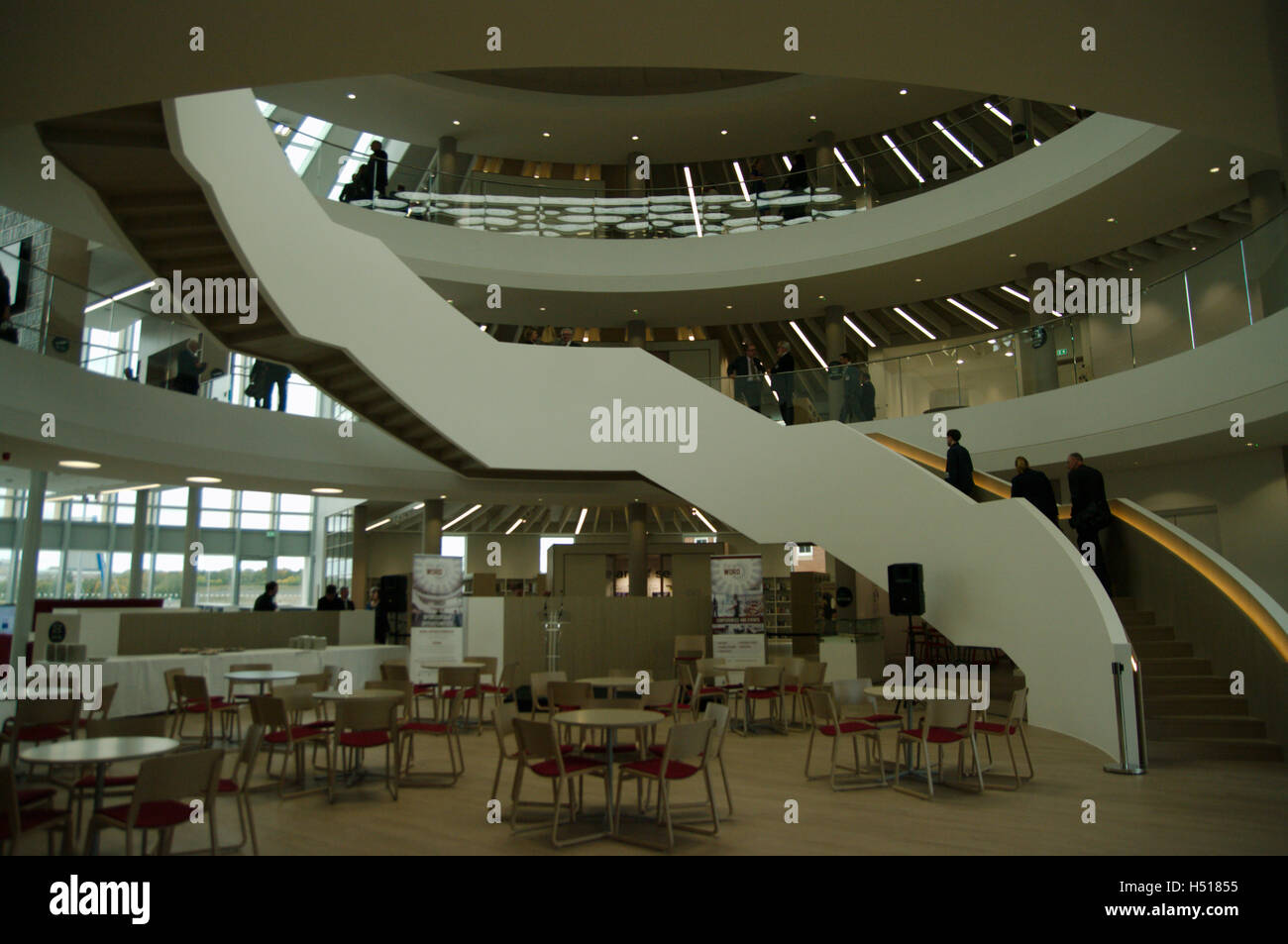 South Shields, UK, 19 octobre 2016. L'intérieur de la Parole, Centre National de l'écrit. Crédit : Colin Edwards / Alamy Live News Banque D'Images