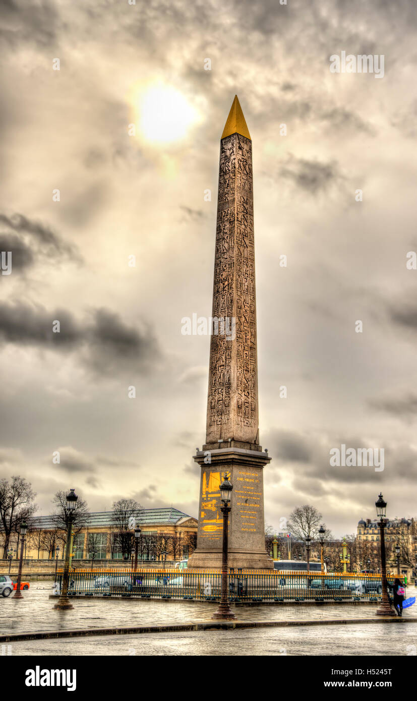 Obélisque de Louxor sur la Place de la Concorde - Paris Banque D'Images