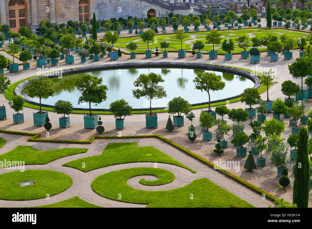 L Orangerie Dans Les Jardins Du Chateau De Versailles Jardin Du Chateau De Versailles Versailles France Photo Stock Alamy