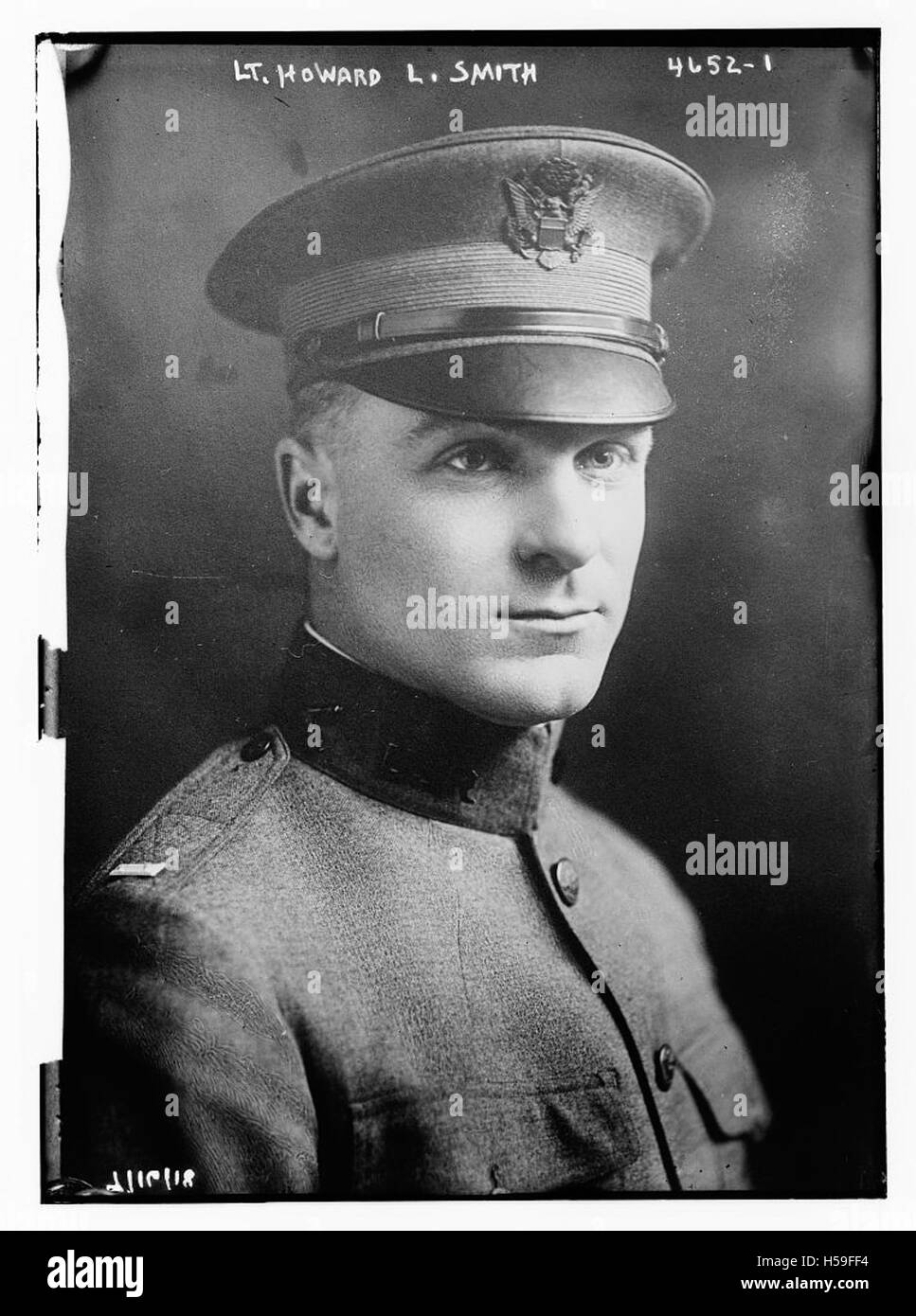 Photographie du Lt Howard l S, officier militaire du début du XXe siècle. L'image met en valeur son service et ses contributions au cours d'une période d'importance militaire. Banque D'Images
