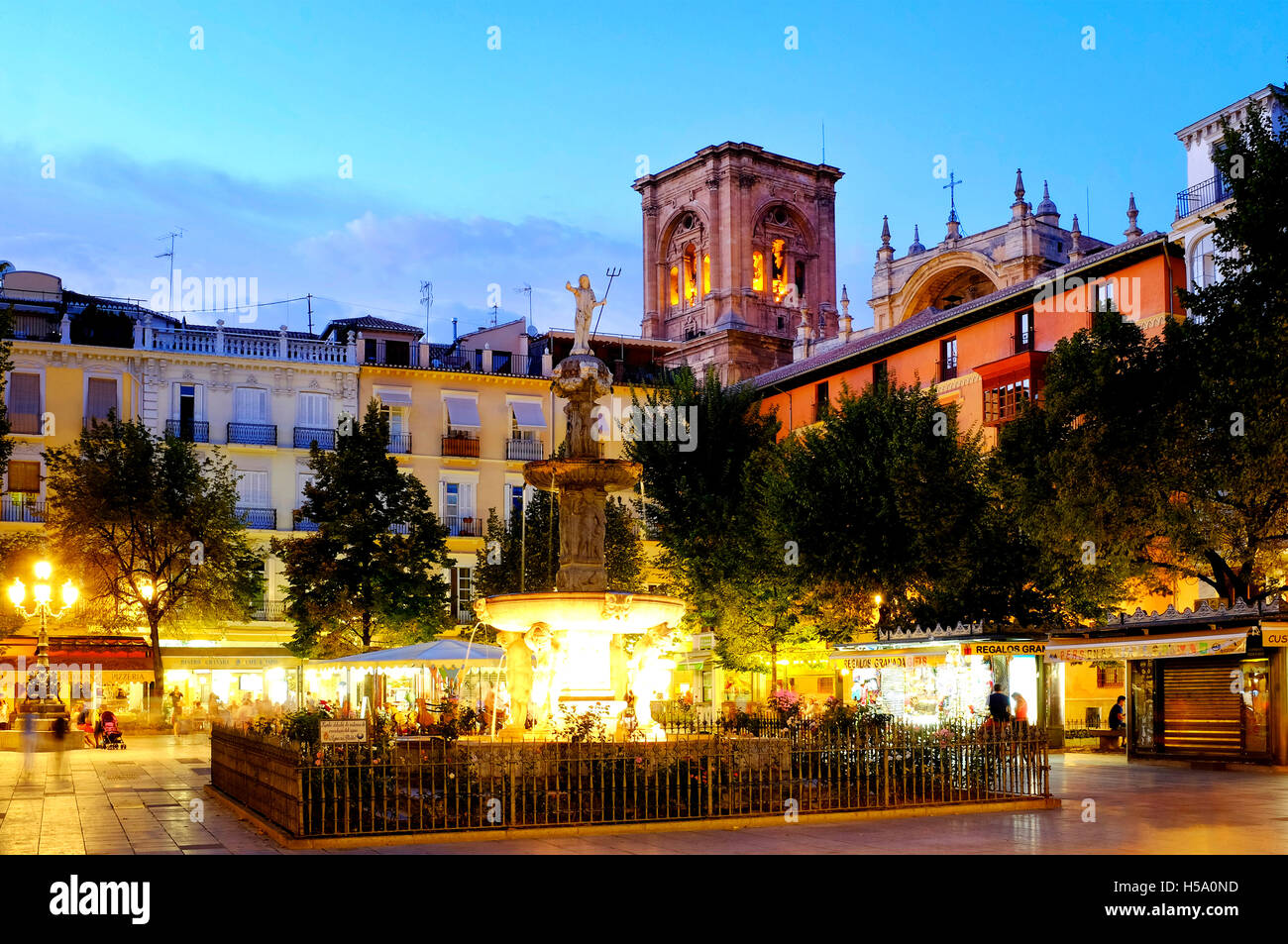 Plaza Bib-Rambla, Granada, Espagne Banque D'Images