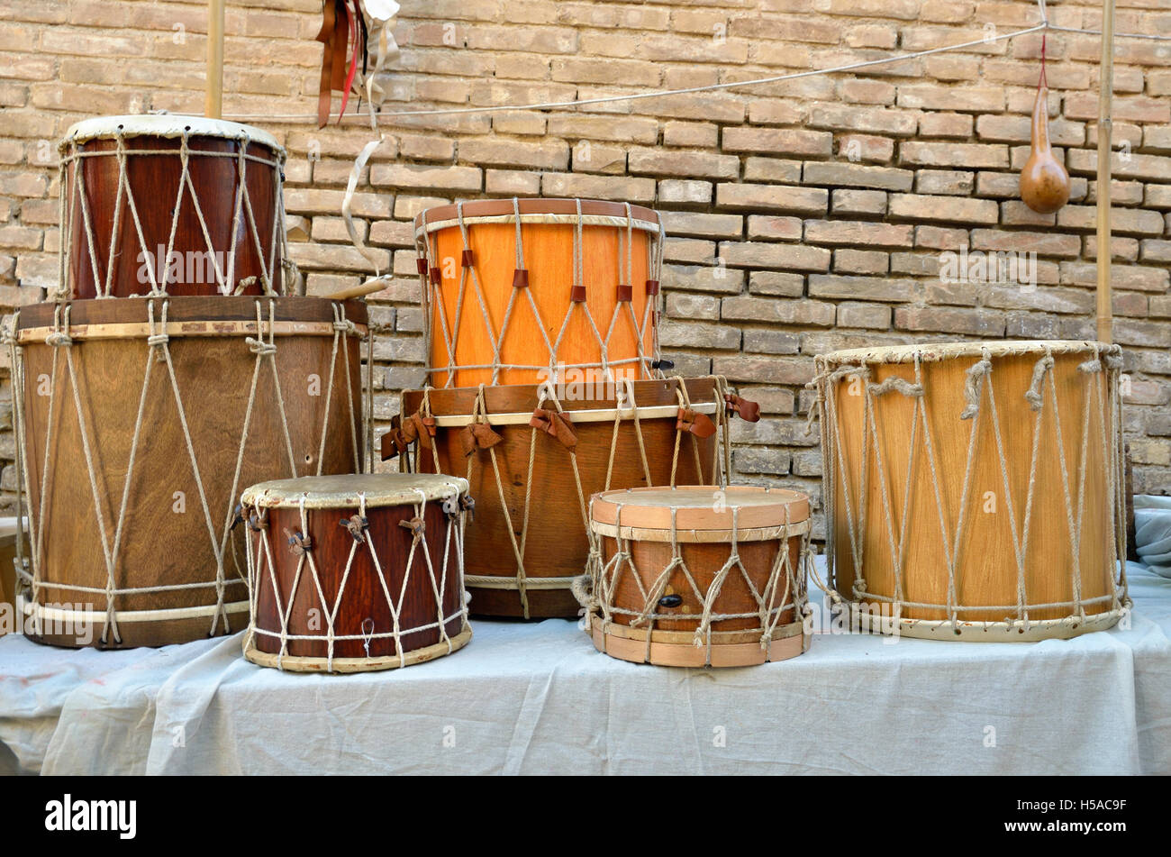 Instruments de musique anciens faits à la main en Italie Banque D'Images