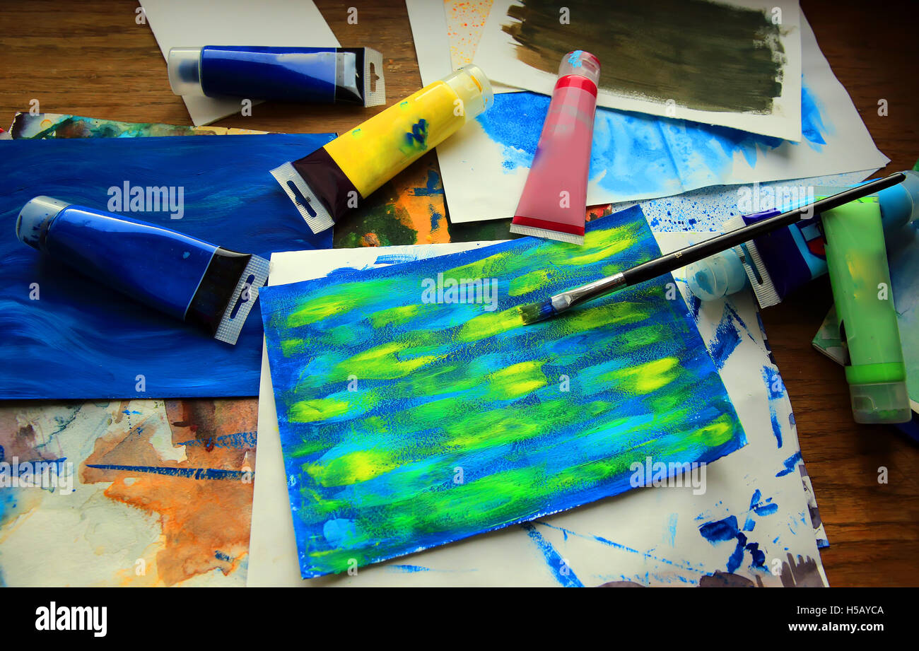 Gros plan du pinceau et peinture d'art Banque D'Images