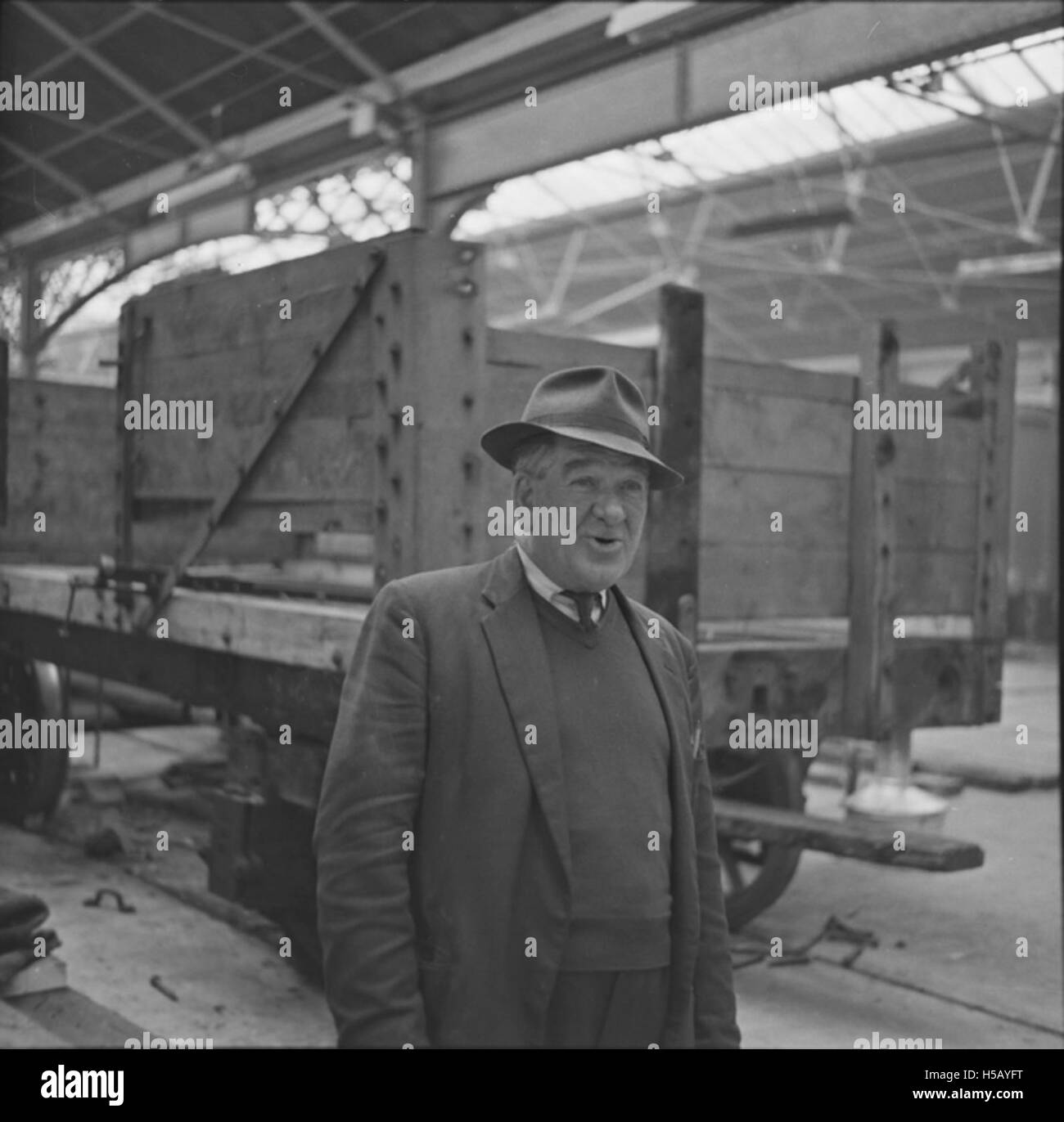 Un document historique du 16 janvier 1963, offrant un aperçu des événements et des conditions sociétales de cette journée. Banque D'Images