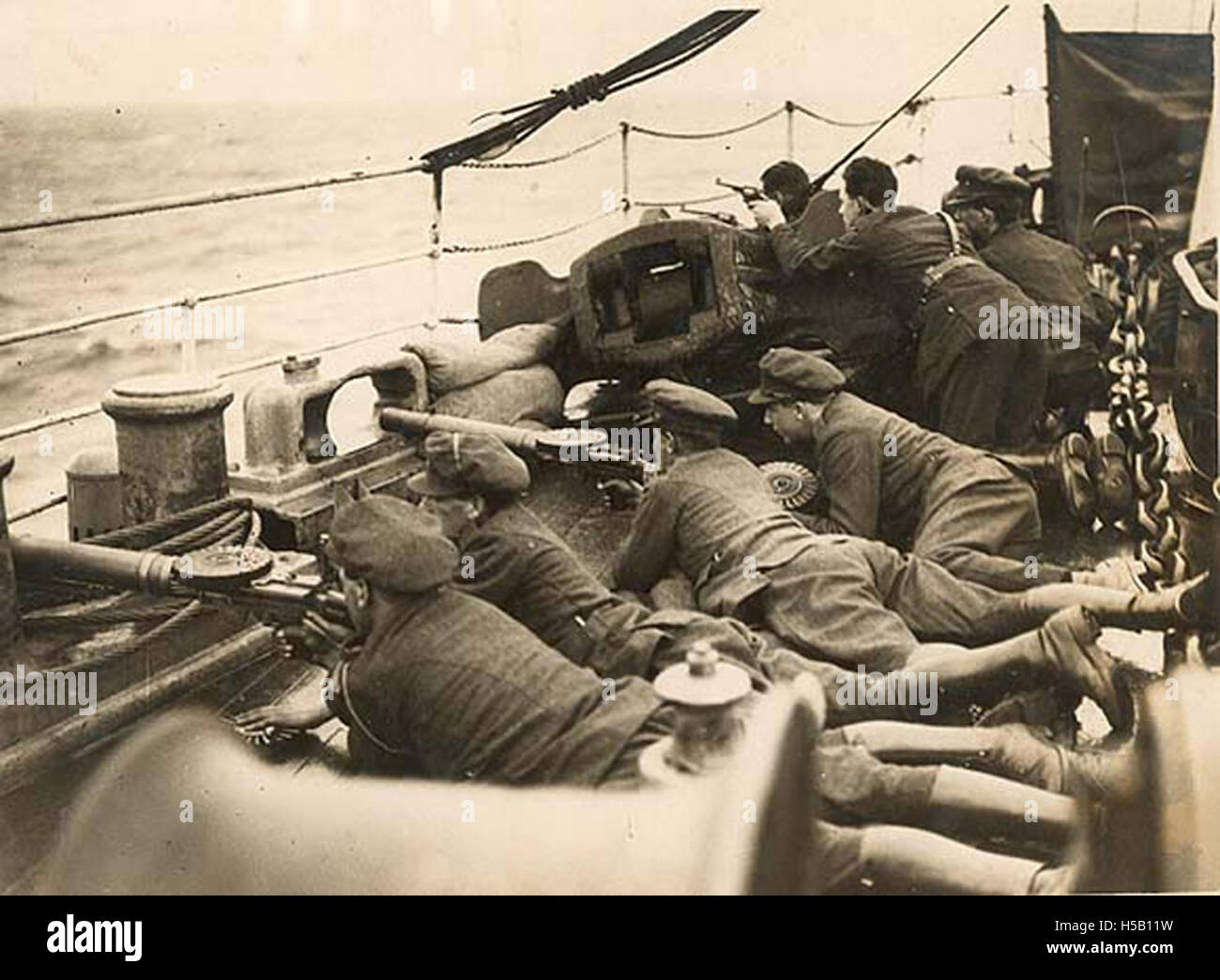 Ce titre suggère un lieu non identifié, probablement passage West à Cork, en Irlande. Il fait référence à une destination secrète liée à cette ville côtière connue pour son histoire maritime. Banque D'Images Ce titre suggère un lieu non identifié, probablement passage West à Cork, en Irlande. Il fait référence à une destination secrète liée à cette ville côtière connue pour son histoire maritime. Banque D'Images