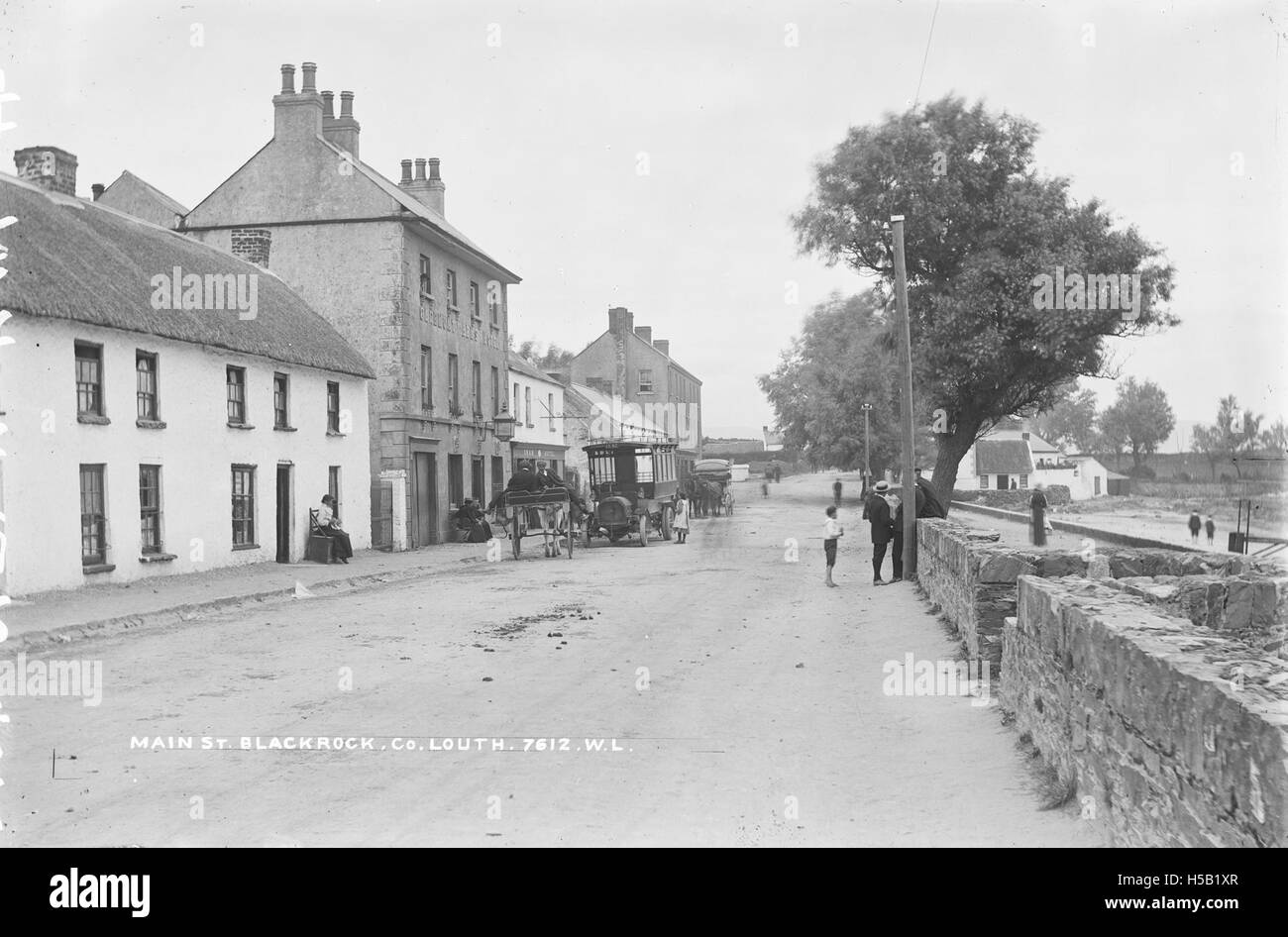Une photographie capture une journée ensoleillée et agréable à Blackrock, mettant en valeur la beauté pittoresque de la région. Connue pour ses activités de plein air et ses paysages pittoresques, Blackrock est une destination populaire pour les visiteurs locaux. Banque D'Images
