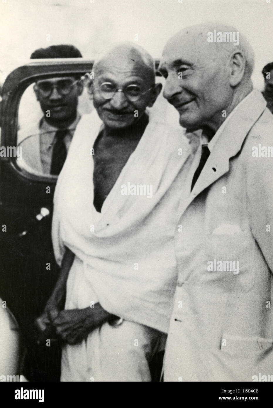 Frederick Pethick Lawrence avec Mahatma Gandhi, c.1930s. Banque D'Images