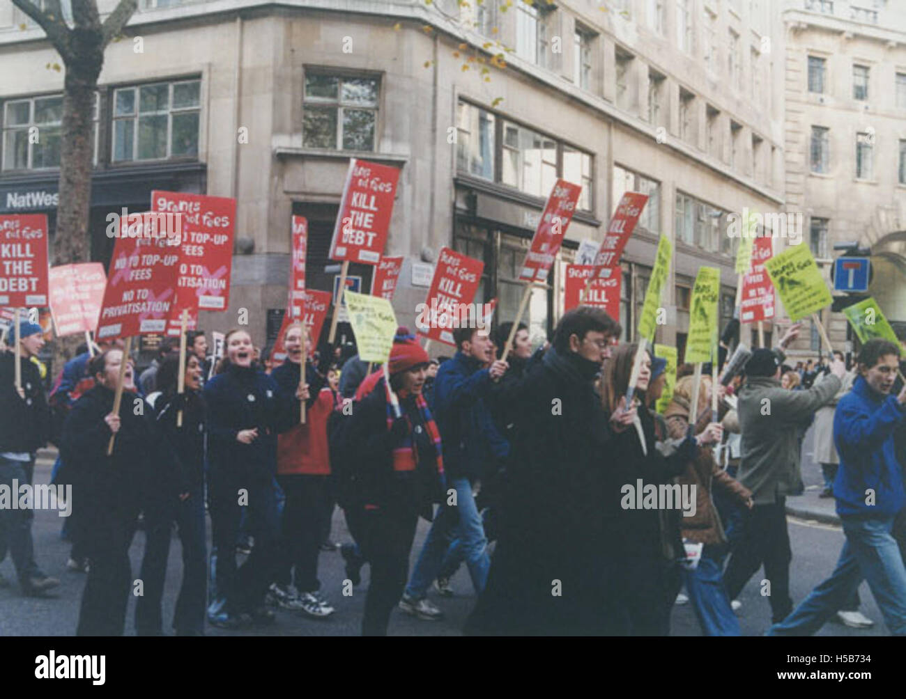 Pour mars étudiant 'Tarifs' pas de subventions, novembre 2000 Banque D'Images