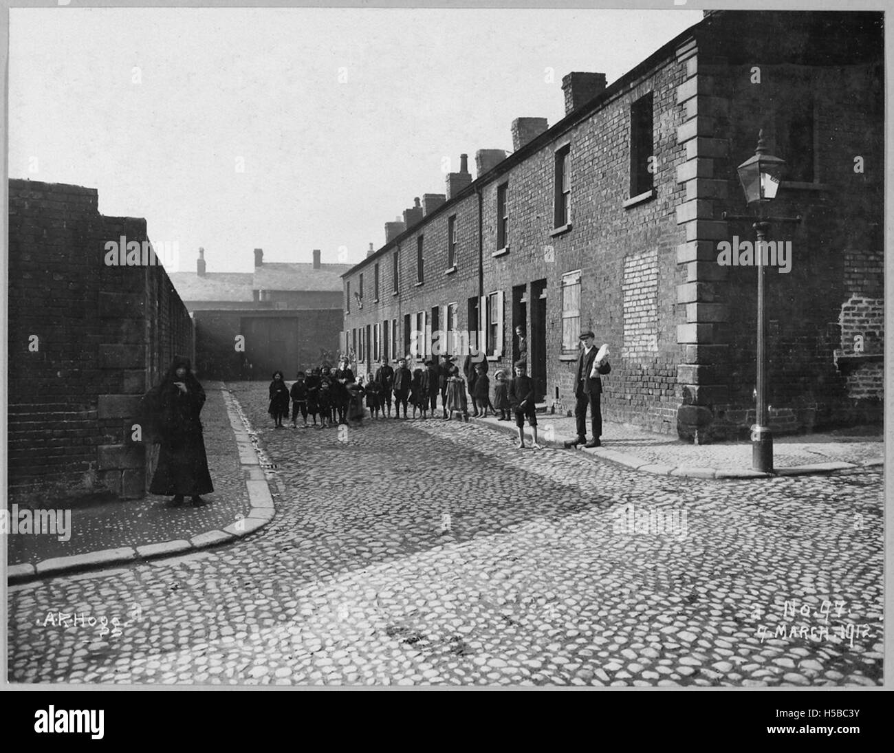 Une vue du quartier Christian place, capturée depuis Irwin Street, offrant une perspective urbaine. Banque D'Images