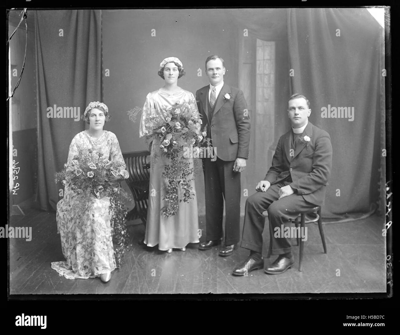 Ce titre fait probablement référence à une personne ou à un concept lié au tir à l'arc, un sport impliquant l'utilisation d'un arc et d'une flèche. L'image peut représenter une représentation historique ou moderne d'un archer en action. Banque D'Images