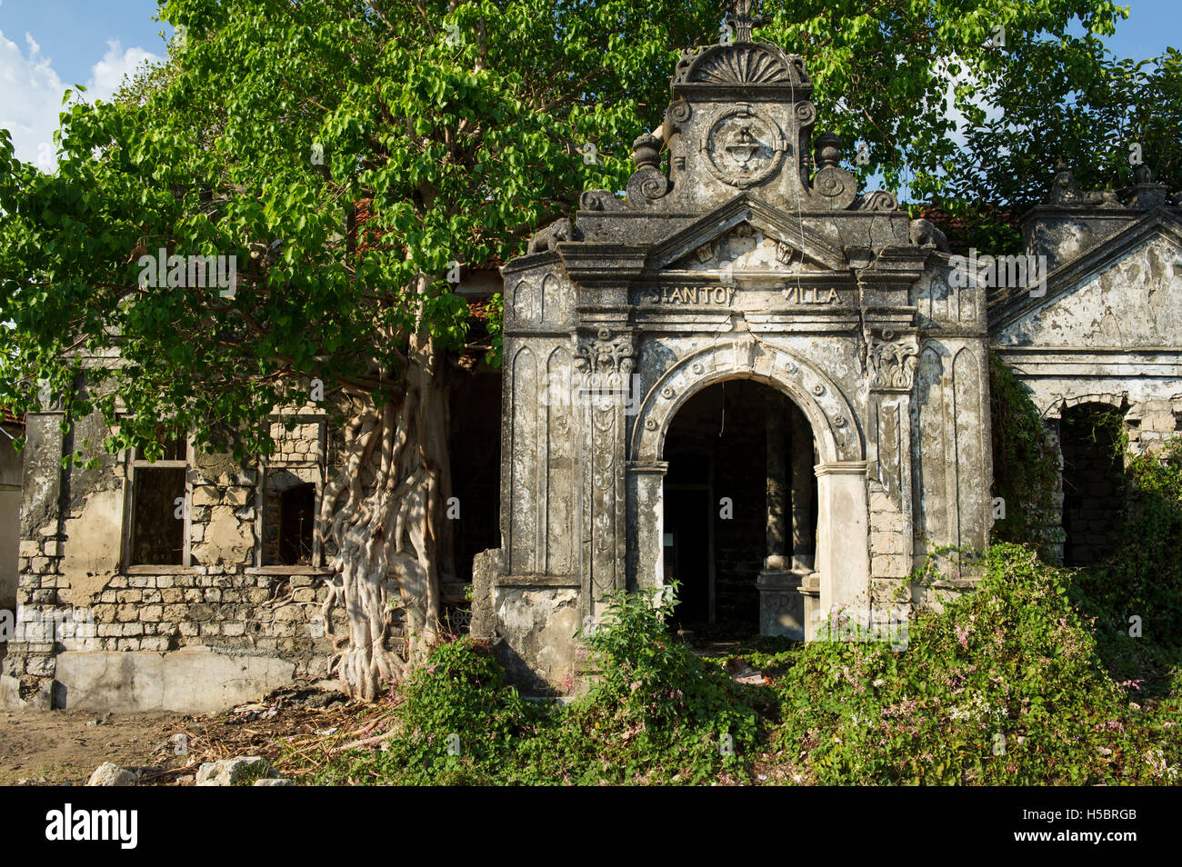 Bâtiment colonial en ruine, Kayts, péninsule de Jaffna, au Sri Lanka Banque D'Images