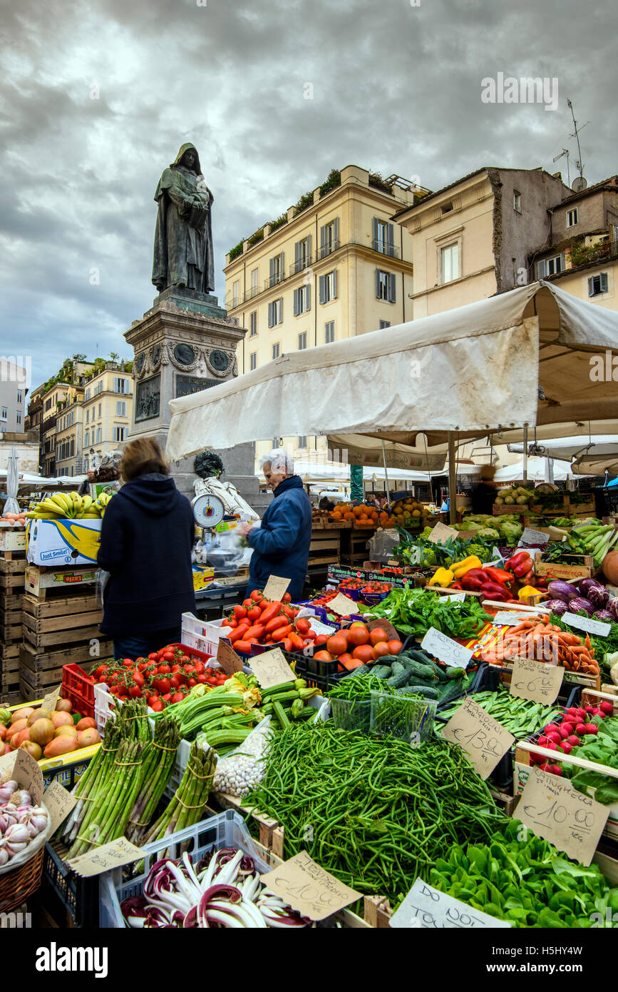 Campo de fiori square rome italie Banque de photographies et d’images à ...