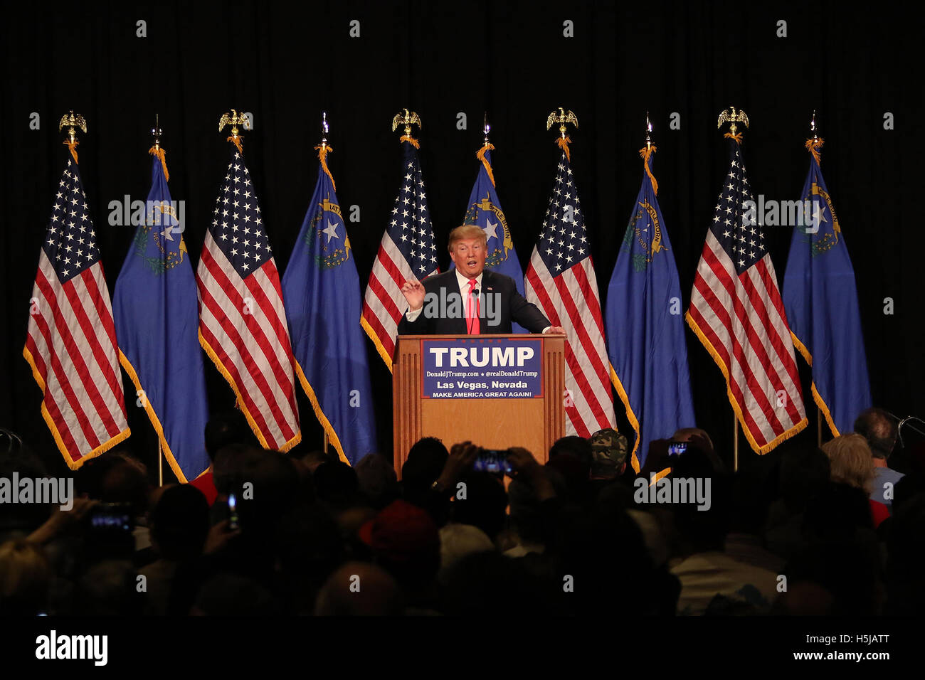 Donald J. Trump s'exprimant lors d'un rassemblement au South Point Resort et Casino le 21 janvier 2016 à Las Vegas au Nevada. Banque D'Images