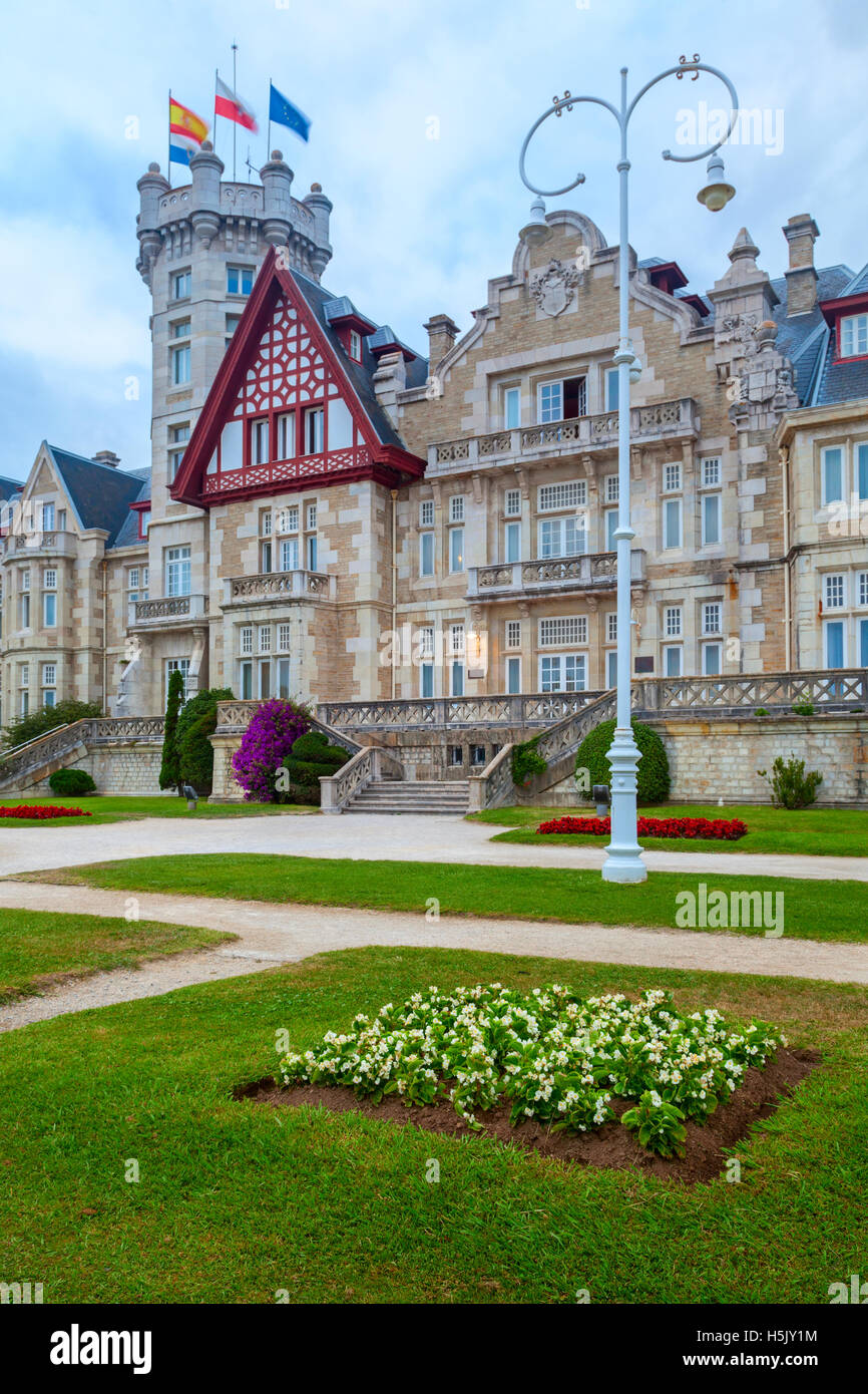 Belle Magdalena Palace dans la ville de Santander Banque D'Images