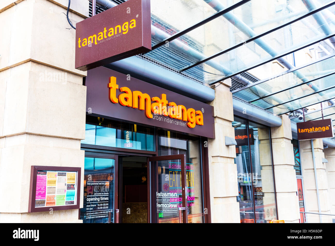 Tamatanga Indian restaurant restaurants cuisine d'extérieur de bâtiment signes signe restaurants Trinity Square Nottingham GB Royaume-Uni Angleterre Banque D'Images