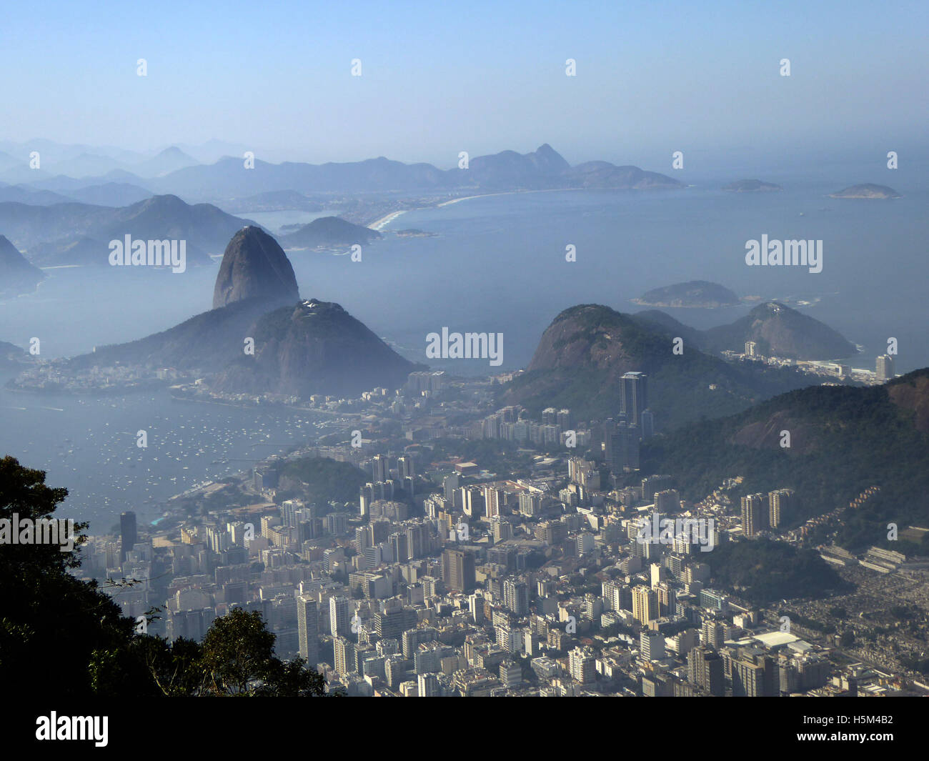 Rio de Janeiro Brésil 2016 Sugarloaf Mountain ( de Pao de Acucar ) de la montagne du Corcovado Banque D'Images