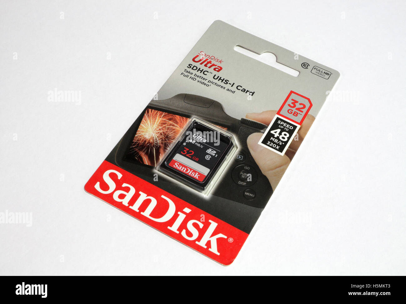 Carte mémoire Sandisk dans l'emballage Banque D'Images