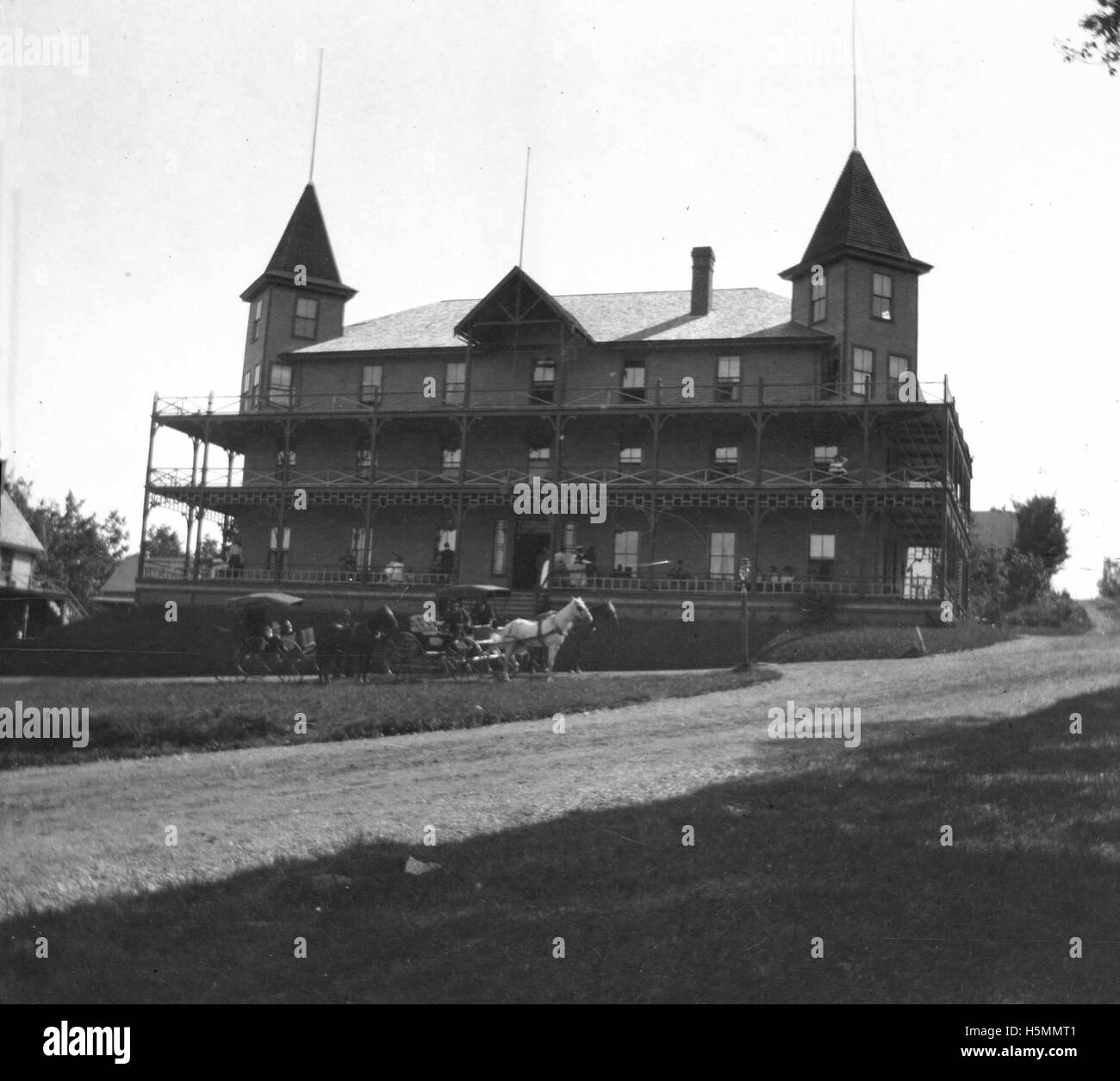 Northport House à Northport, Maine, capturée le 20 août 1898, dans le cadre de l'architecture historique de la région, mettant en valeur le rôle de la résidence dans la communauté locale. Banque D'Images