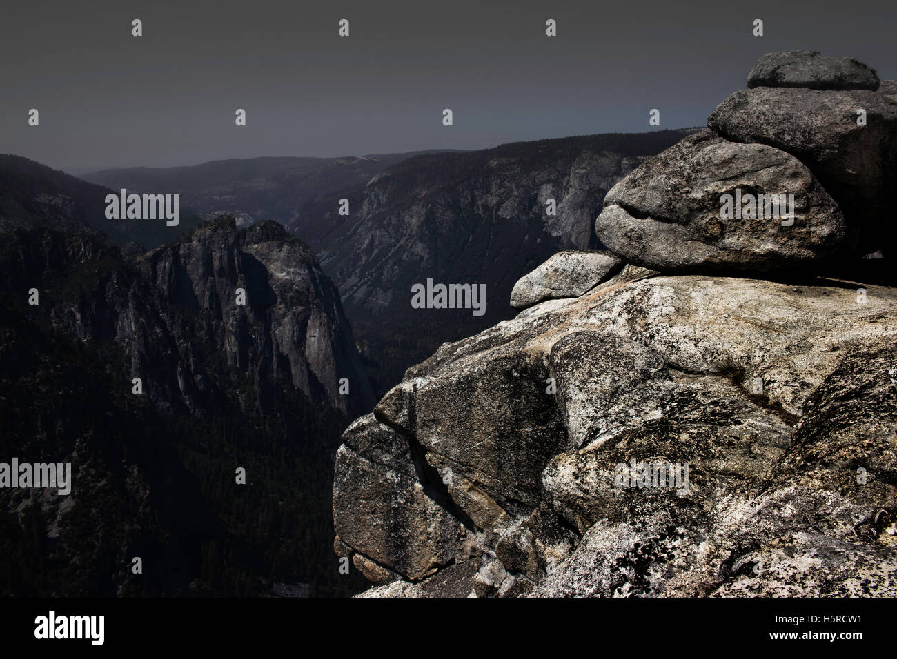 Donnant sur la vallée Yosemite de taft point Banque D'Images