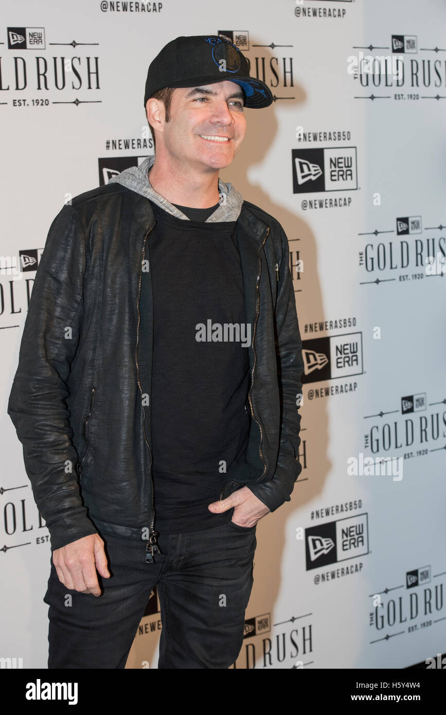 Pat Monahan de train arrive sur le tapis rouge lors de la ruée vers l'or présenté par New Era Caps, San Francisco, Californie, 06 février 2016 Banque D'Images