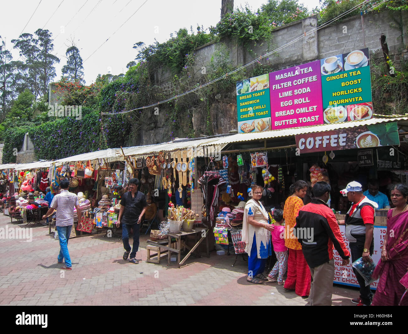 Boutiques en bordure de Kodaikanal Banque D'Images